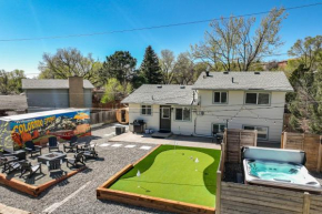 Tonka Valley - Chic Hot Tub BBQ Fire Pit